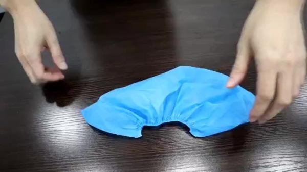Waterproof Disposable Elastic CPE Shoe Cover with Anti-slip pattern  For Lab And Cleanroom