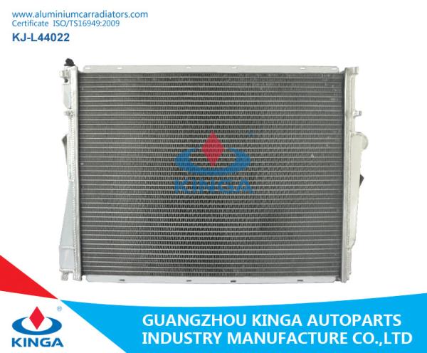 Silver Aluminium Car Radiators / BMW Auto Spare Parts For 316 /  318i'98-02