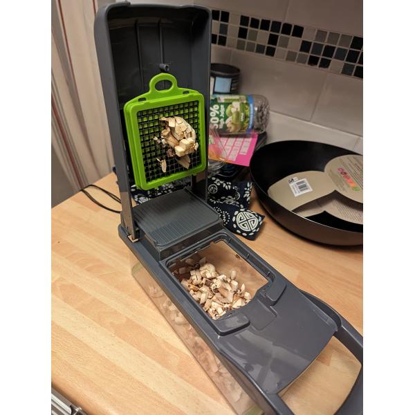 Versatile Plastic Chopper for Fruits Vegetables Durable Kitchen Tool 35.5x11.8x11.8cm