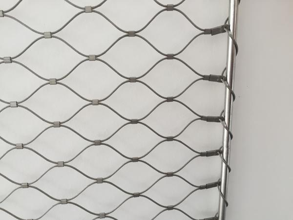 Nonflammable Balustrade Safety Netting Stainless Steel Decorative Effect Vivid
