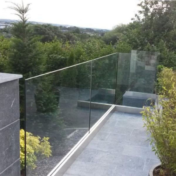Painéis de vedação de vidro de alumínio, piscina, vedação de vidro para balcão de hotel.