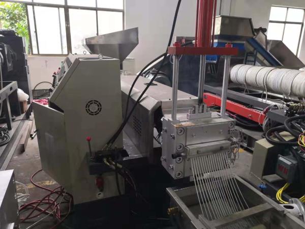 150MM Screw Pet Bottle Flakes Machine / Pet Flakes Making Machine 90kw