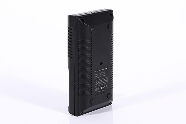 OEM Universal Smart 2 Bay Battery Charger 1000mah 12W With LCD Display