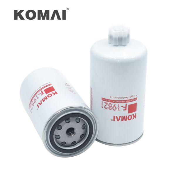 High-Performance Diesel Fuel Filter FS19821 P550904 Direct Replacement Fuel Water Separator