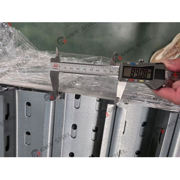 Custom Size U Shaped Steel Beam in Q235/Q355 Steel with Hot Dip Galvanized Coating for Industrial Frames
