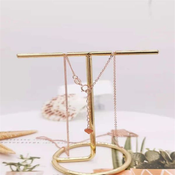 Collar de colgante de oro amarillo de 18 quilates