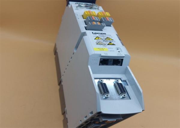 Lenze E70ACMSE0054SA2ETE SERVO-INVERTER I700 UP TO 2000 HZ POSSIBLE INSTALLATION MOUNTING