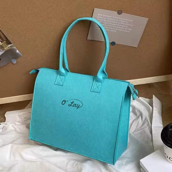 Thick Felt Storage Bag - Durable Eco-Friendly With A Smooth Texture Fashionable For Daily Commuting A New Favorite Portable Environmental protection Shopping All-match Bag Gift Shopping Bag