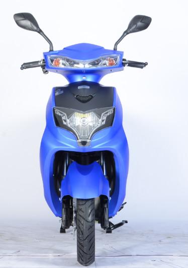 Two Wheel Battery Operated Scooter 800 /1000/1200 Wattage 6-8h Charging Time