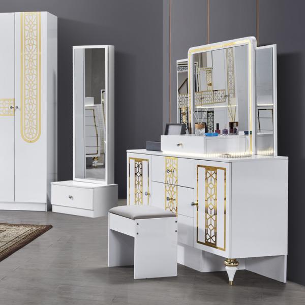 High Quality Wholesale Wood Frame Double Bed Master Room King Size Wooden Modern Luxury Full Bedroom Sets Furniture