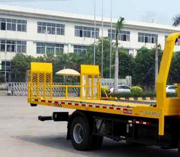 new 6 Tires Rotator Wrecker Tow Truck , 4x2 light Trailer And Road Rescue Truck