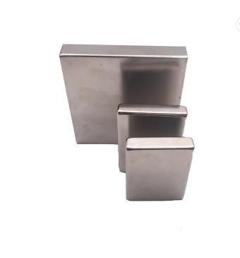 Flat High Power Rectangular Neodymium Magnets Customized Logo