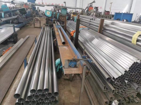 ISO9001 6m a 12m CS Tubo sem costura GB Tubos de caldeira de aço carbono AISI
