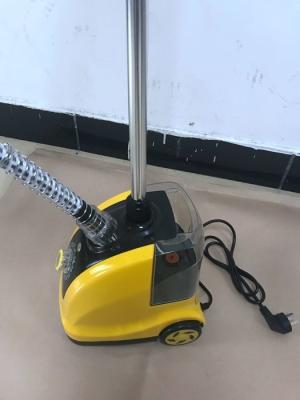 Yellow Clothes Garment Steamer Large Water Tank For Temperature Fuse Protection