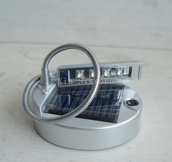 Long working life 4pcs 650mah / 3.7V battery ABS Solar Power LED Lamp for reading