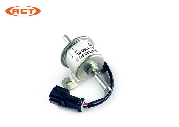 4TNV94 12V  24V Yanmar Excavator Spare Parts Fuel Pump 129612-52100