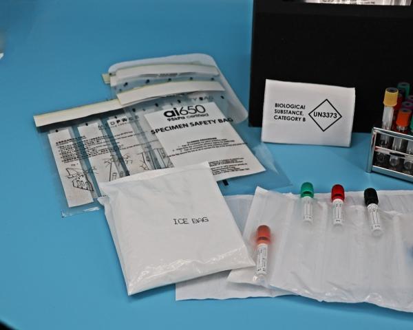 High Pressure Endurance Bag Packaging Machine With Autoclave Sterilization Method