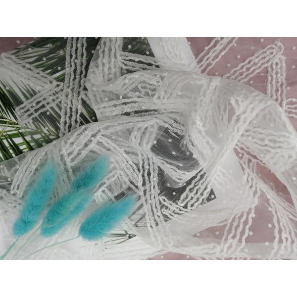 White 3D Applique Embroidery Fabric For Lady Garment Fabric Lace