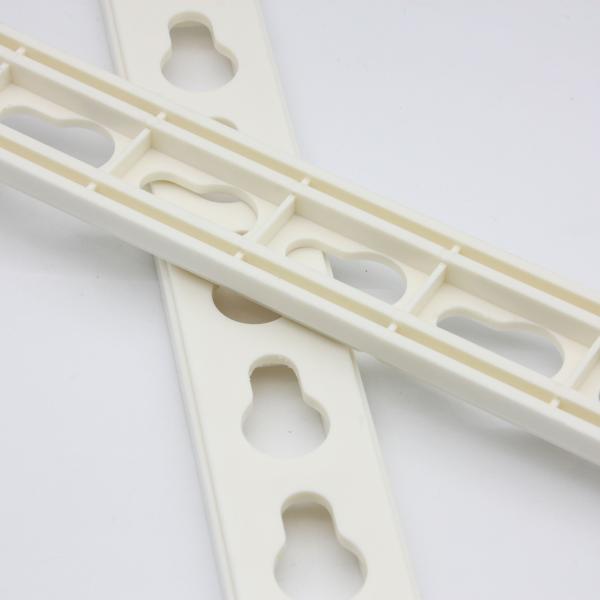 White ABS / Nylon Horse Keyhole Jump Tracks 50*5*1.3cm In Horse Racing