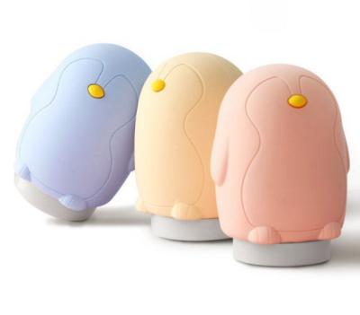 Mini bouteille d'eau chaude en silicone avec couvercle Bouteilles d'eau pour bébé au micro-ondes