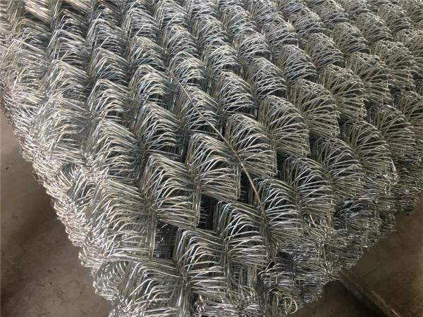 chain link temporary construction fence panels 6FT X 10F Mesh 2 3/8  x 2 3/8 ( 60mm x 60mm ) x 12 gauge wire