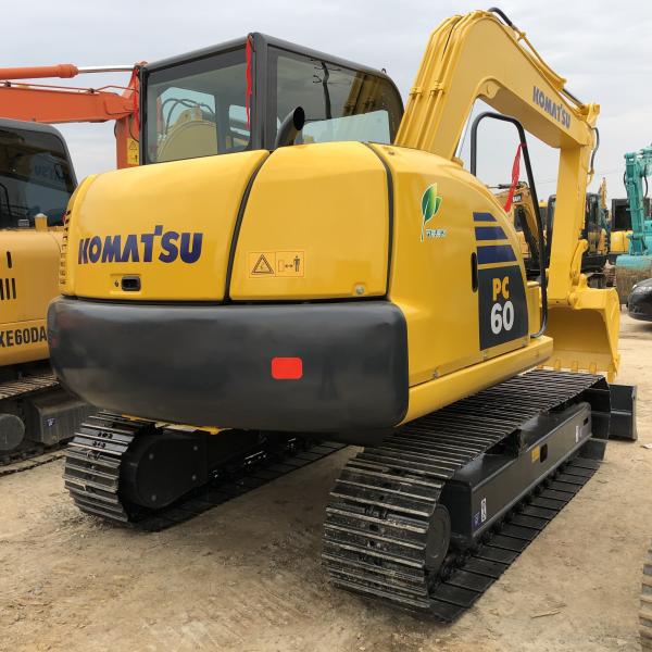 6 tonnes de la marque japonaise utilisée Komatsu PC60 Construction Excavator 0,25 M3 Capacité d'occasion Excavator en stock