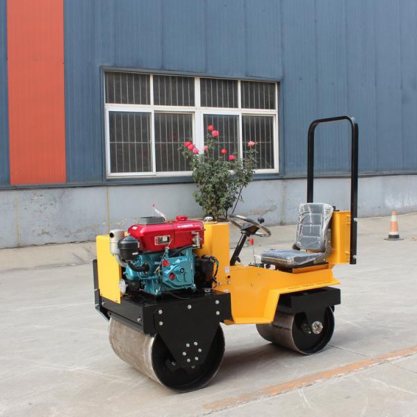 Rolante vibratório de 0,6 toneladas Mini Rolante rodoviário de tambor duplo com motor CF178/R180