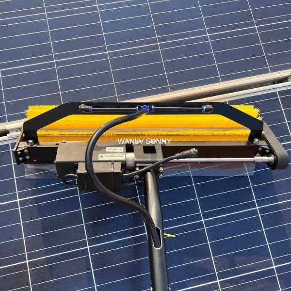 ソーラーパネルクリーニングツール 設備 WLS-5とOEMに対応するダブルヘッドブラシ