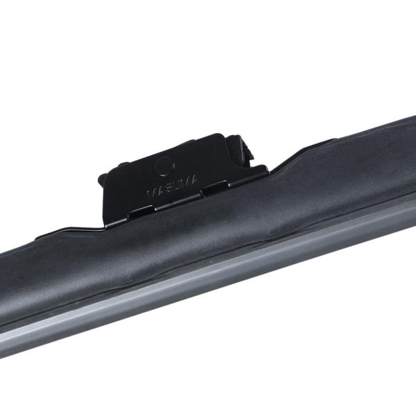 L'équipement de nettoyage pour l'hiver 8FG7-67-330B9K BC6A-67-330