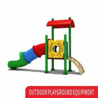 Jeux d'extérieur Les enfants préfèrent le terrain de jeux de glisse et d'escalade fabriqué en Chine