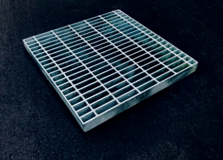 China Factory Galvanized Q235/Q345/SS304 Material Drain Stainless Steel Bar Grating