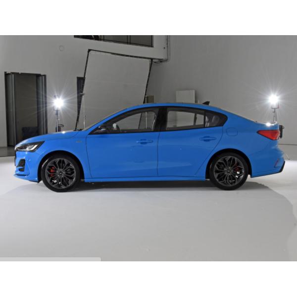 Линия 2022 ST EcoBoost 180 салона Fox Форда автоматическая 4 подержанный автомобиль нефти места двери 5