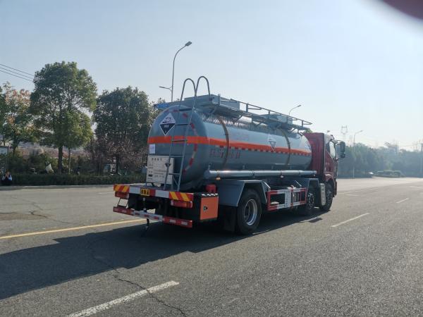 15 CBM Hydrochloric Acid Cargo Truck Corrosive Product Tanker EURO 6 Emission Standard