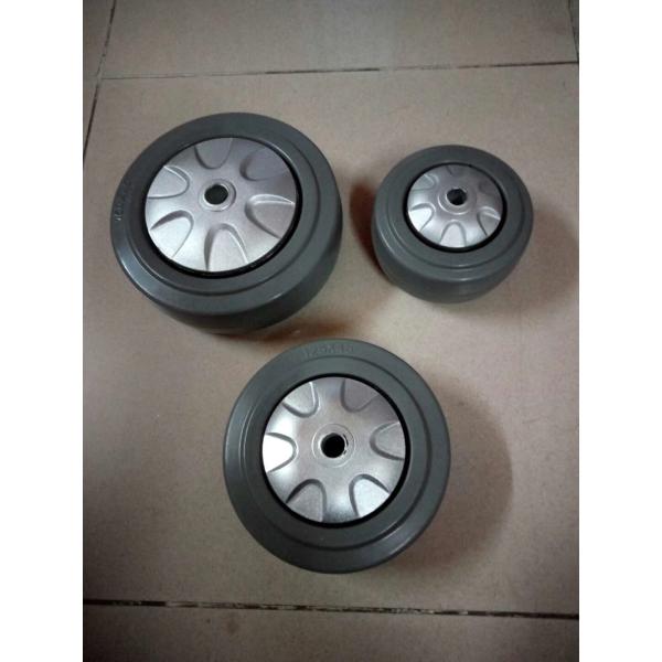 Heavy duty rubber wheels
