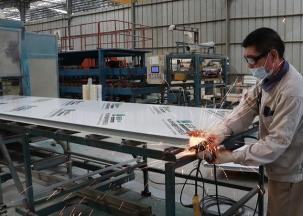Insulated PU Sandwich Panel