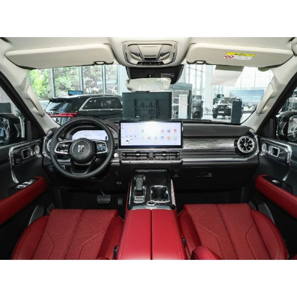New 2025 Tank 400 SUV with 2.0T Engine Euro VI Emission and Panoramic Sunroof 4WD Vehicle