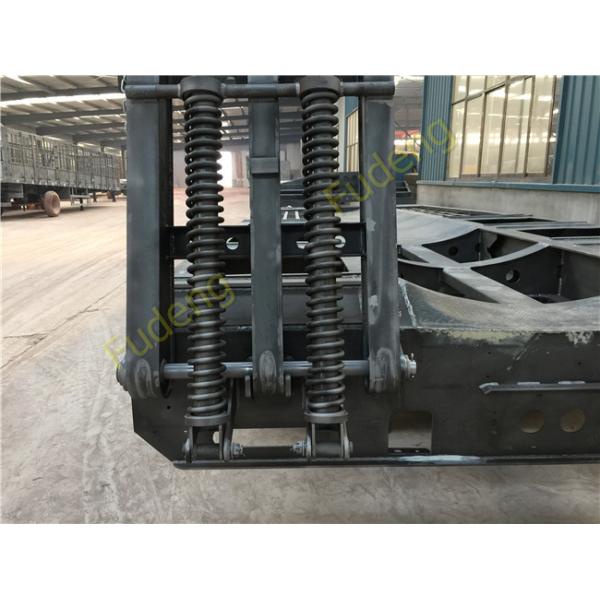 2 / 3 Axle Low Bed Semi Trailer 30 - 90 Tons Heavy Duty Machine Transportation