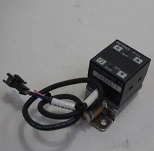 Keyence AP-31A AP Series 12–24V DC Pressure Sensor / Pressure Switch