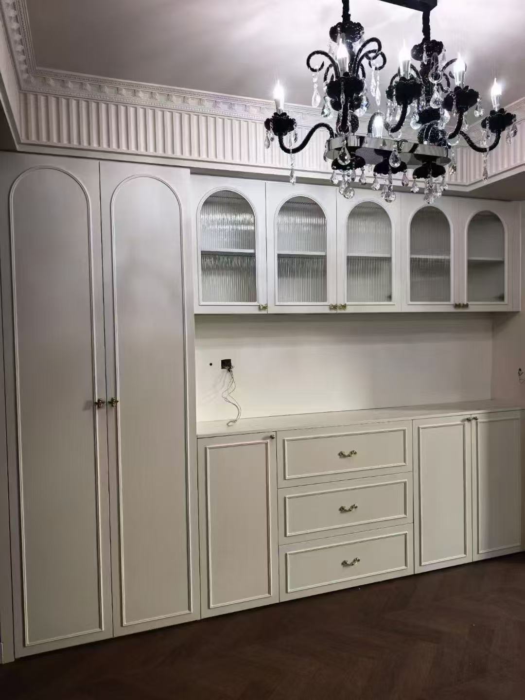 Classic French Arched Cream White Sideboard & Glass Display Cabinet Unit