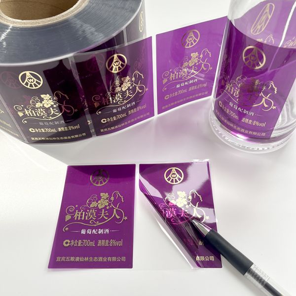 Custom Printing Logo Clear Sticker Label  Waterproof Transparent Adhesive Label Sticker Roll for Water Juice Bottle