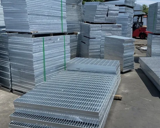 A325 High Quality Carbon Steel Weld Bar Metal Grate HDG Anti-Slip International Standard Steel Grating for Steel Platform/Walkway Mesh Panel/Flooring