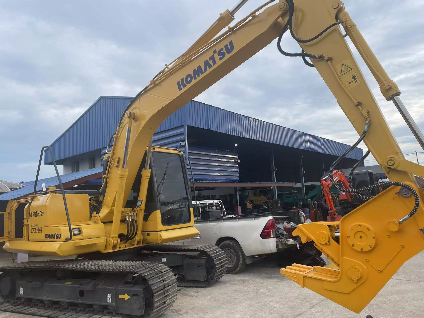 20 Tons - 24 Tons Excavator Pulverizer Customizable Hydraulic Concrete Pulverizer