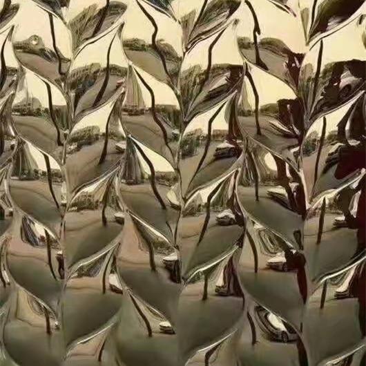 feuille d'ondulation de l'eau du panneau emboutie par 2000mm 316L d'acier inoxydable de vague d'eau pour le plafond