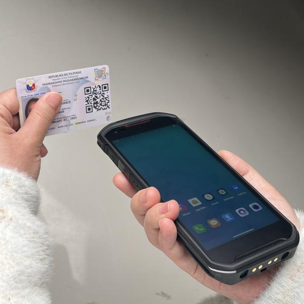 Food Delivery Handheld Terminal IP66 Handheld Pda Barcode Scanner Lightweight