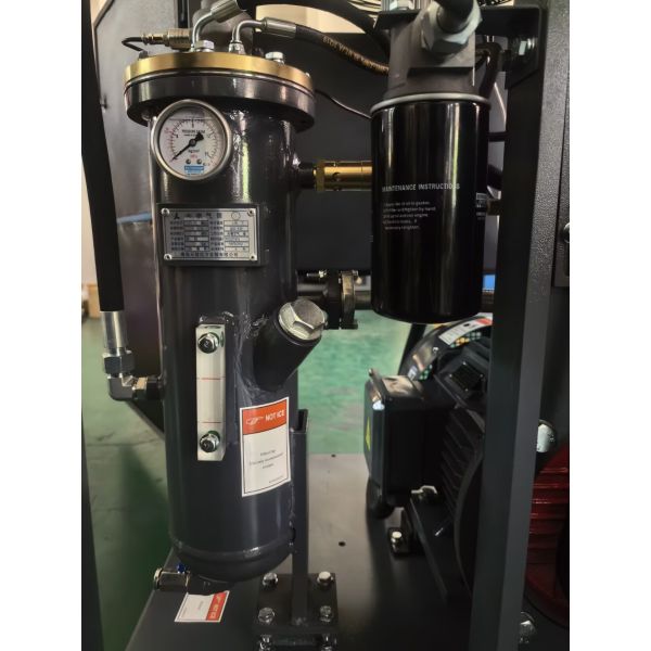 AIRERA AGFD-22KW EVO 22kW Industrial Oil Injected Screw Air Compressor
