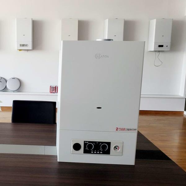 220V High Efficiency Wall Hung Gas Boiler 24KW Wall Hung Combi Boiler