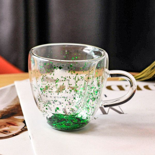 Colorful Double Wall Glass Mug Heart Shape Coffee Mugs With Glitter Custom Packing