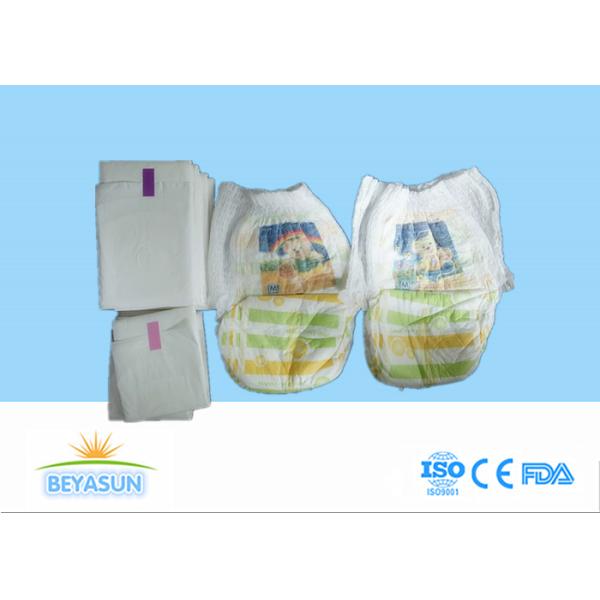 Los pañales grados B superficiales del super suave levantan los pantalones que la mezcla ISO del pañal aprueba
