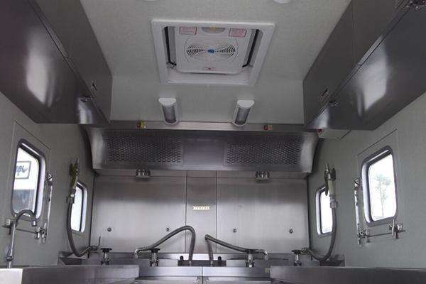 China Popular Gasoline Engine Mobile Catering Food Van