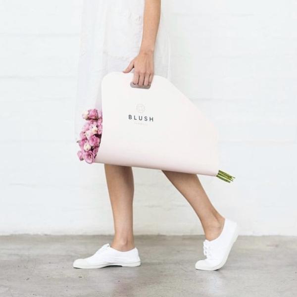 Foldable Gift Floral Paper Bag Bouquet Basket Shape 120gsm 180gsm